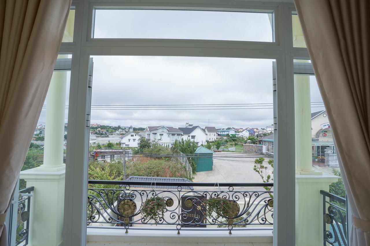 Biet Thu Du Lich Atiso Apartment Да Лат Екстериор снимка