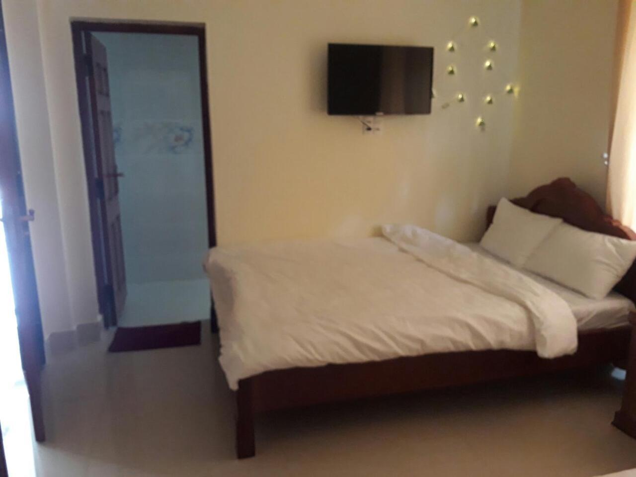 Biet Thu Du Lich Atiso Apartment Да Лат Екстериор снимка